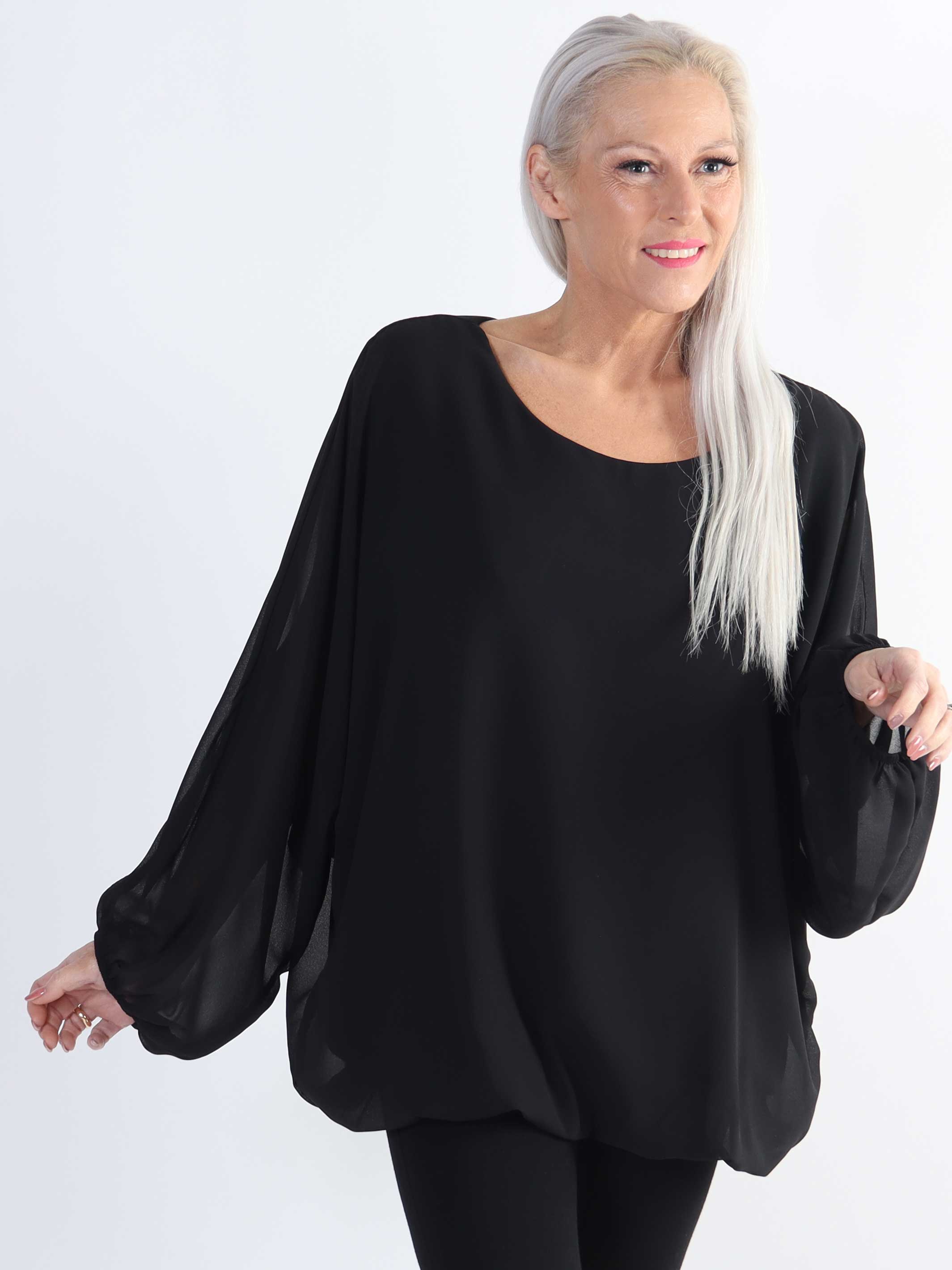 Destiny Plain - Plus size bluse i chiffon med flagermusærmer